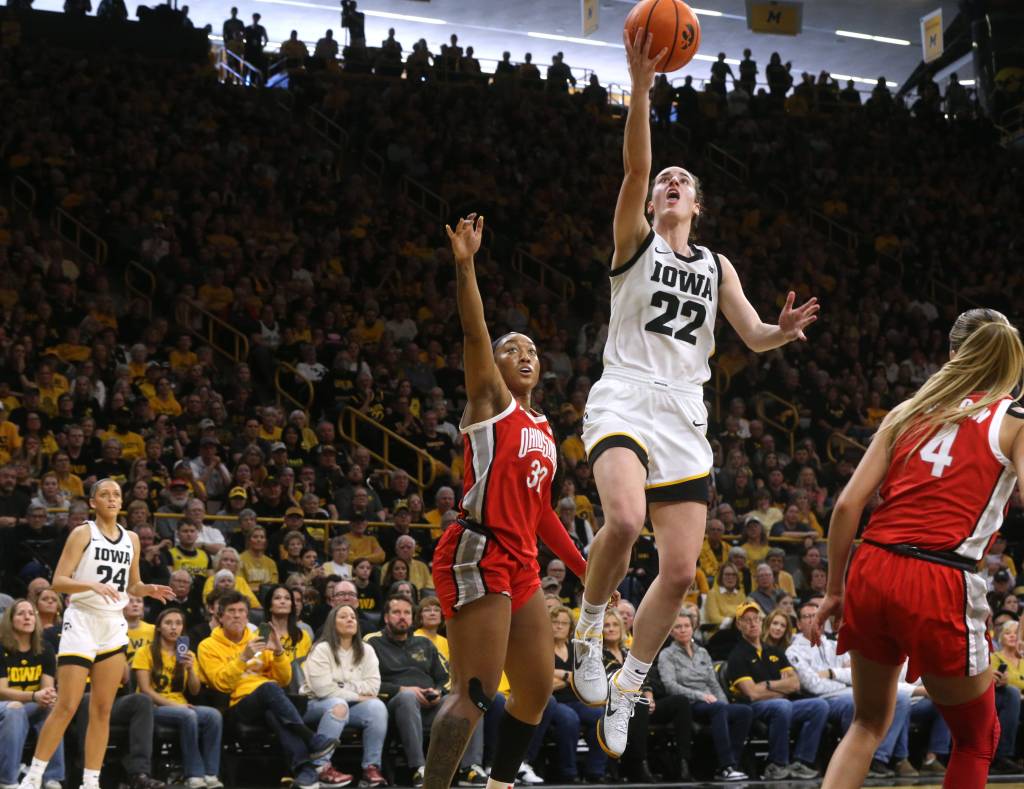 Caitlin Clark (22) shoots against Ohio State 