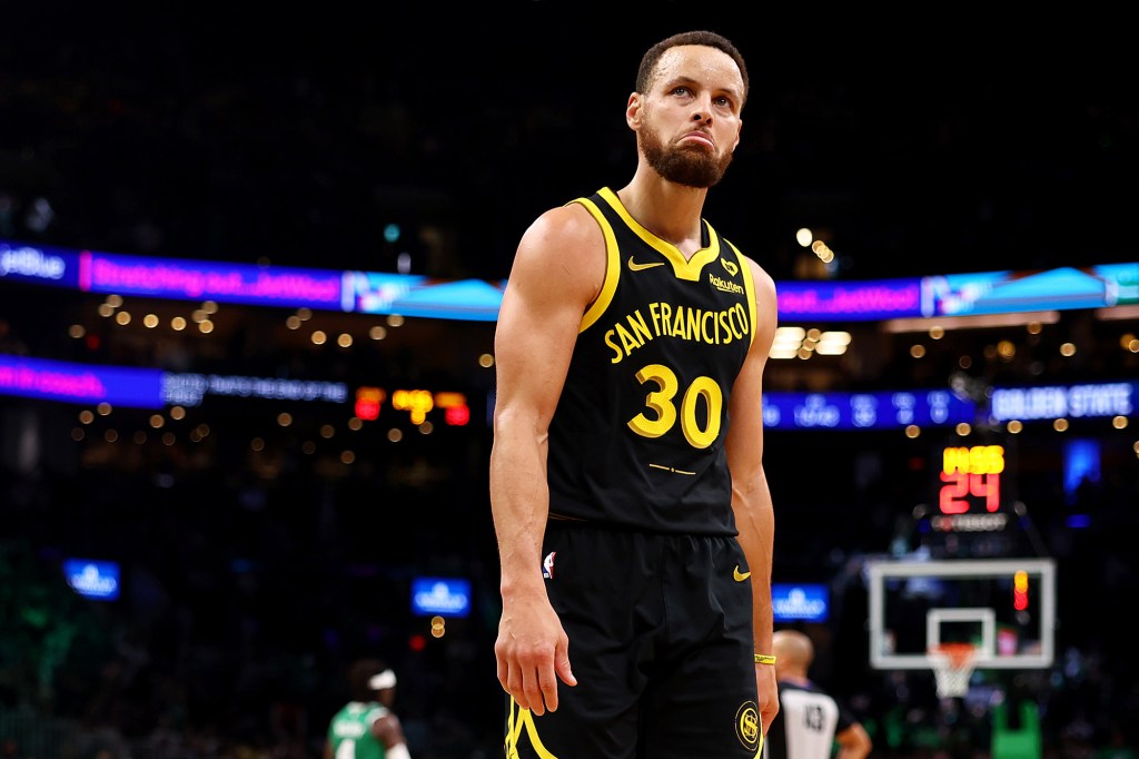 Stephen Curry hasn't played since March 7 due to an ankle injury.