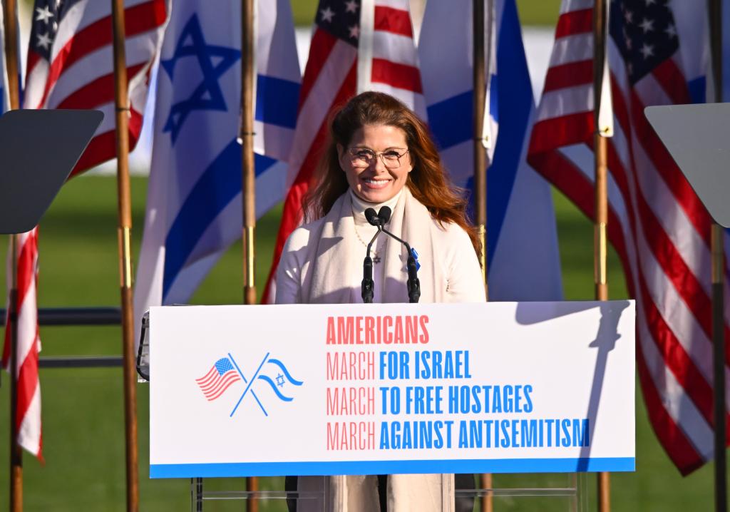 Debra Messing speaks during the March For Israel at the National Mall on November 14, 2023 in Washington, DC. 