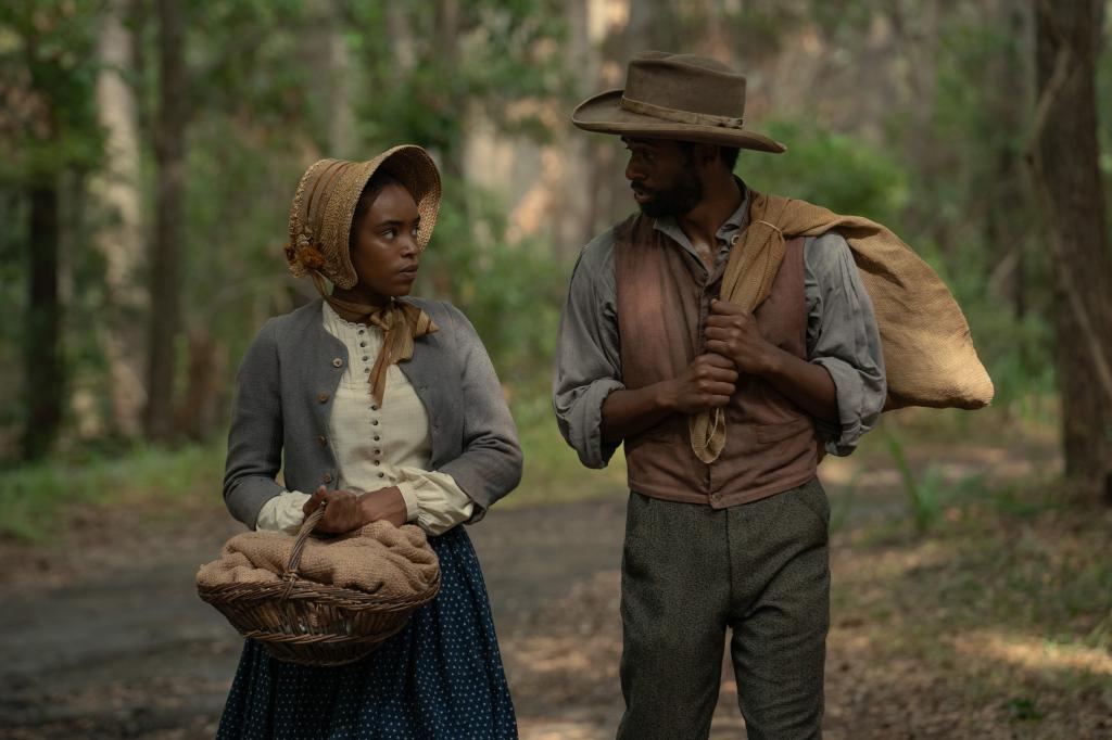 Lovie Simone as Mary Simms in "Manhunt."