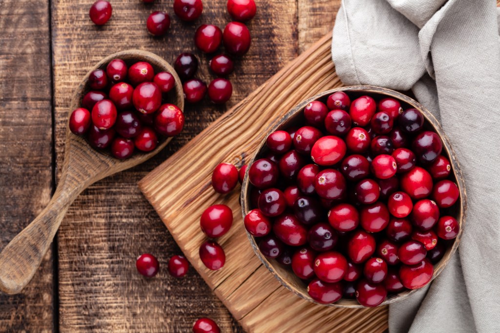 Cranberries have very strong effects for runners new research shows.