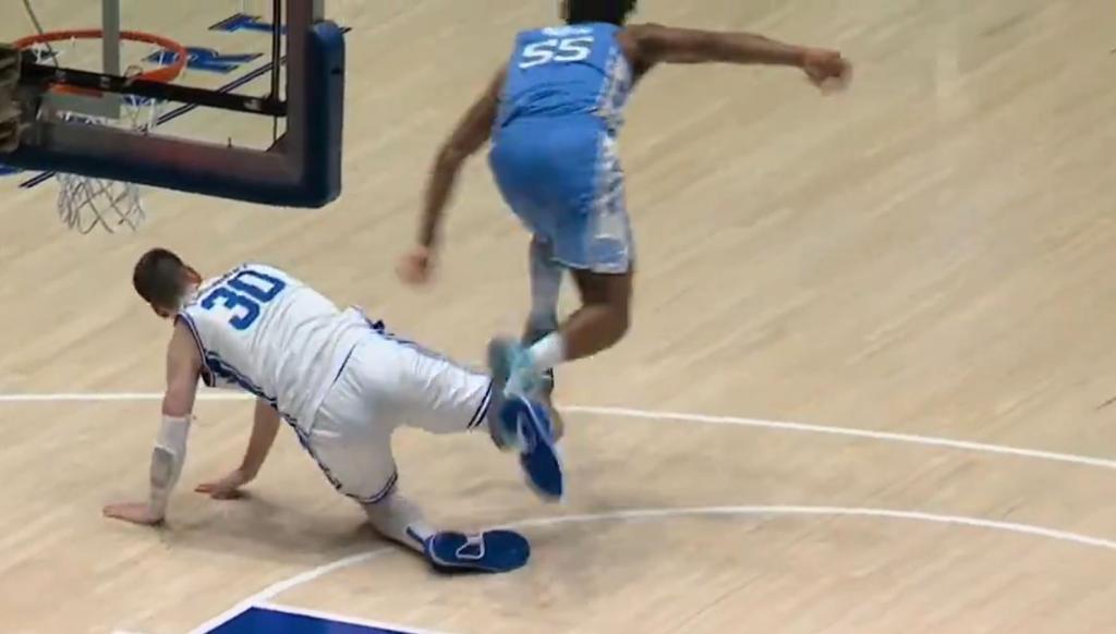 Duke's Kyle Filipowski appeared to intentionally trip North Carolina's Harrison Ingram.