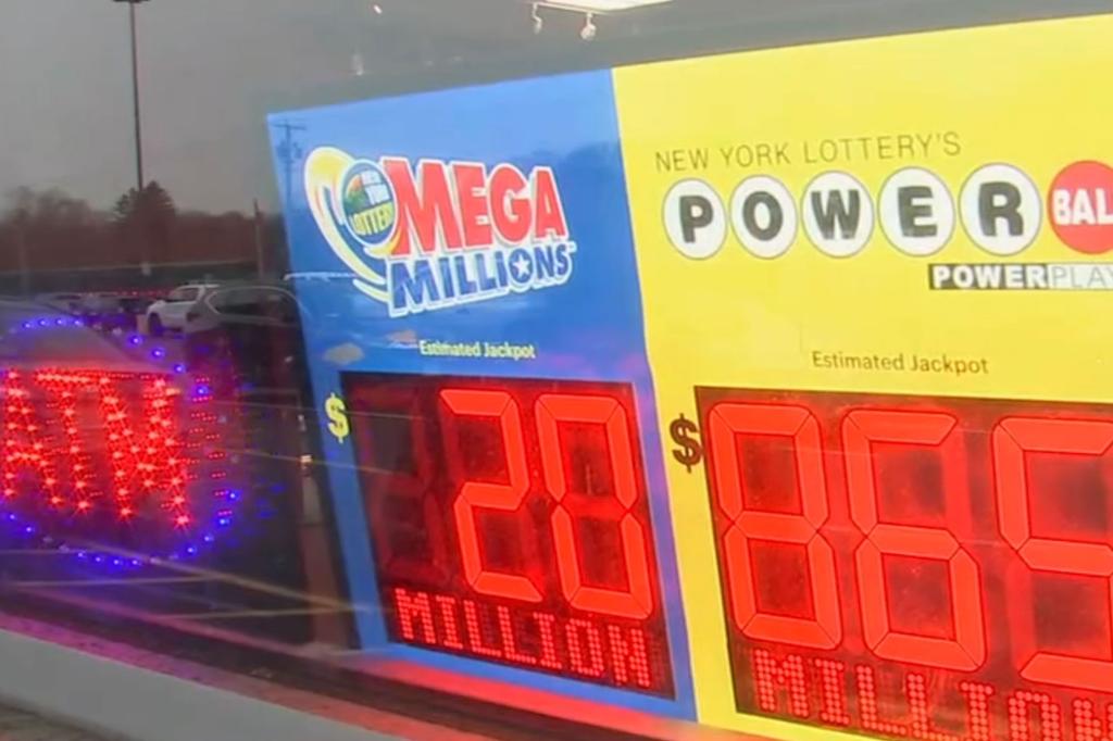 Mega Millions and Powerball signs 