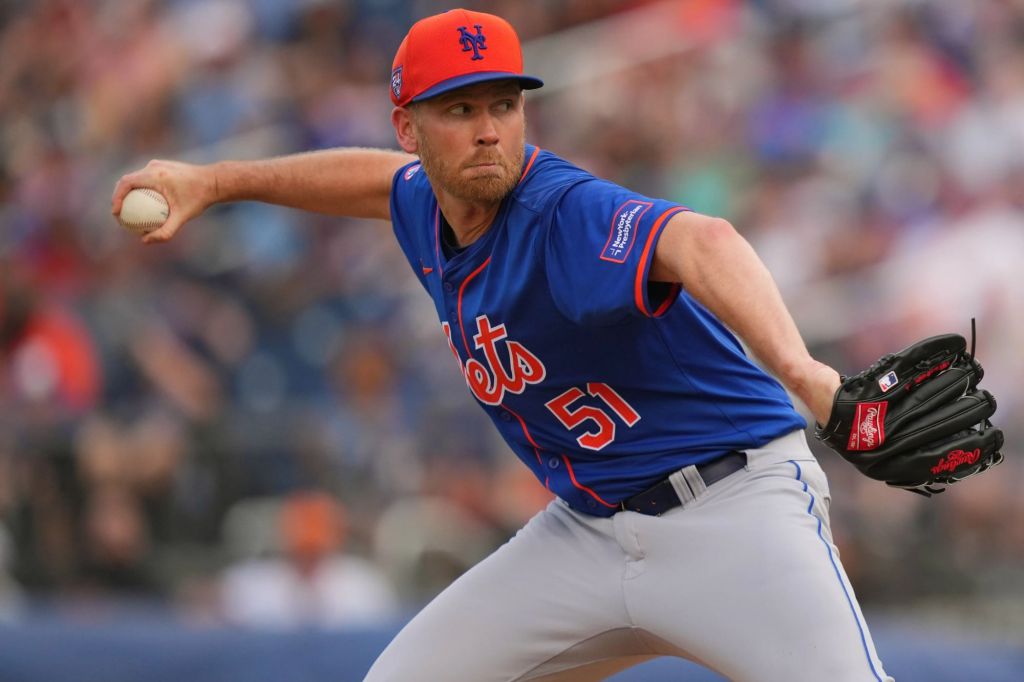 Michael Tonkin pitched two scoreless innings in the Mets' 6-1 exhibition win over the Astros.