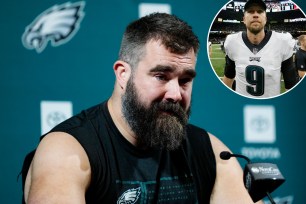 Jason Kelce remembered Nick Foles 'big dick' size in his retirement speech.