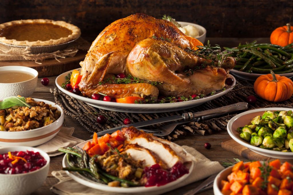 thanksgiving day dinner spread