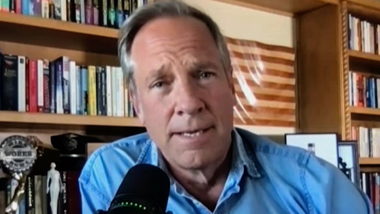 Mike Rowe confirms RFK Jr. called him about being VP