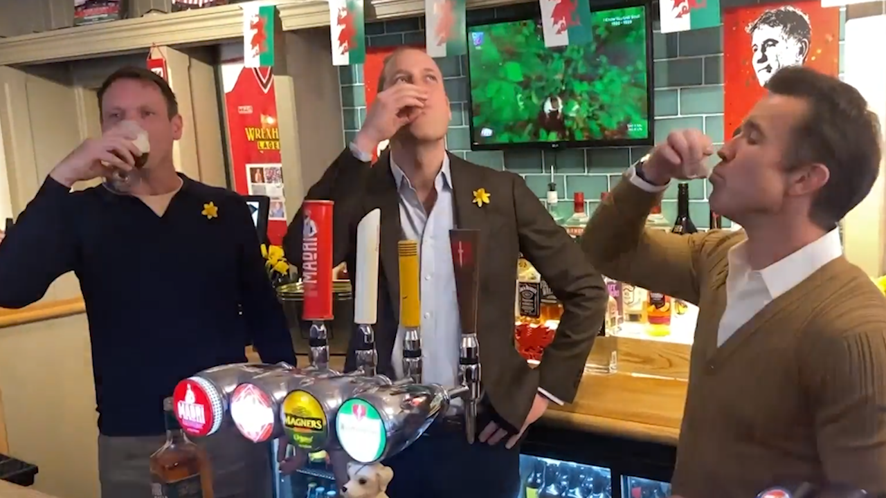 Prince William downs shots with ‘It’s Always Sunny’ alum Rob McElhenney in Wrexham