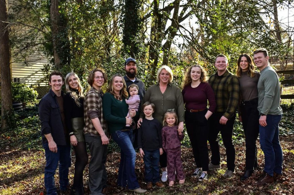 'Sister Wives' star Janelle Brown 'extremely grateful' to have one last family photo before son Garrison's death