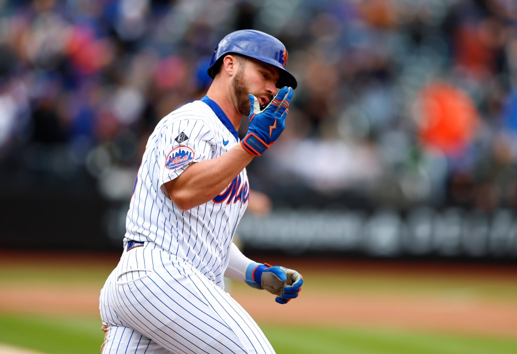 Pete Alonso blasted two more home runs in the loss.