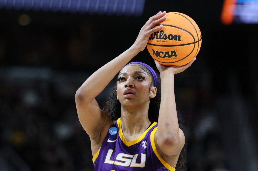 Angel Reese during LSU's Elite Eight contest against Iowa on April 1, 2024.