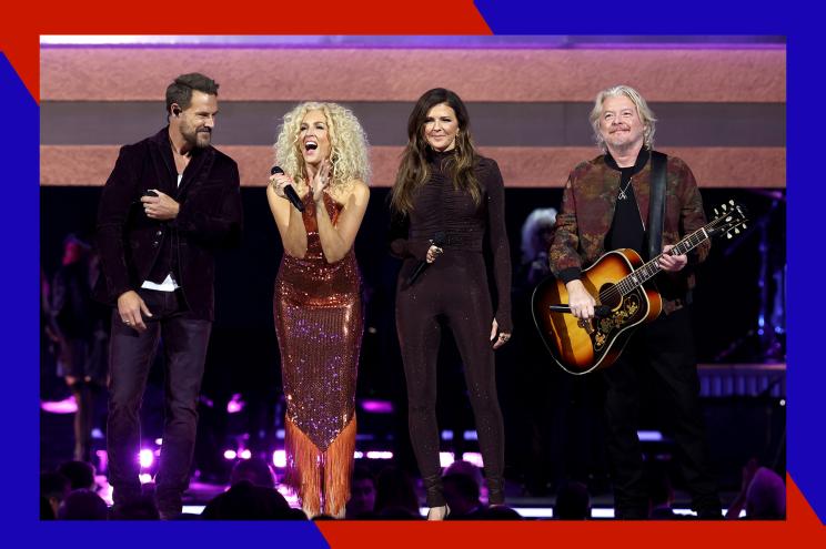 (L-R) Jimi Westbrook, Kimberly Schlapman, Karen Fairchild and Phillip Sweet of Little Big Town perform together.