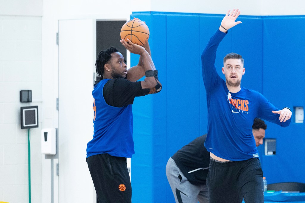 OG Anunoby will help the Knicks push the ball in transition against the 76ers.