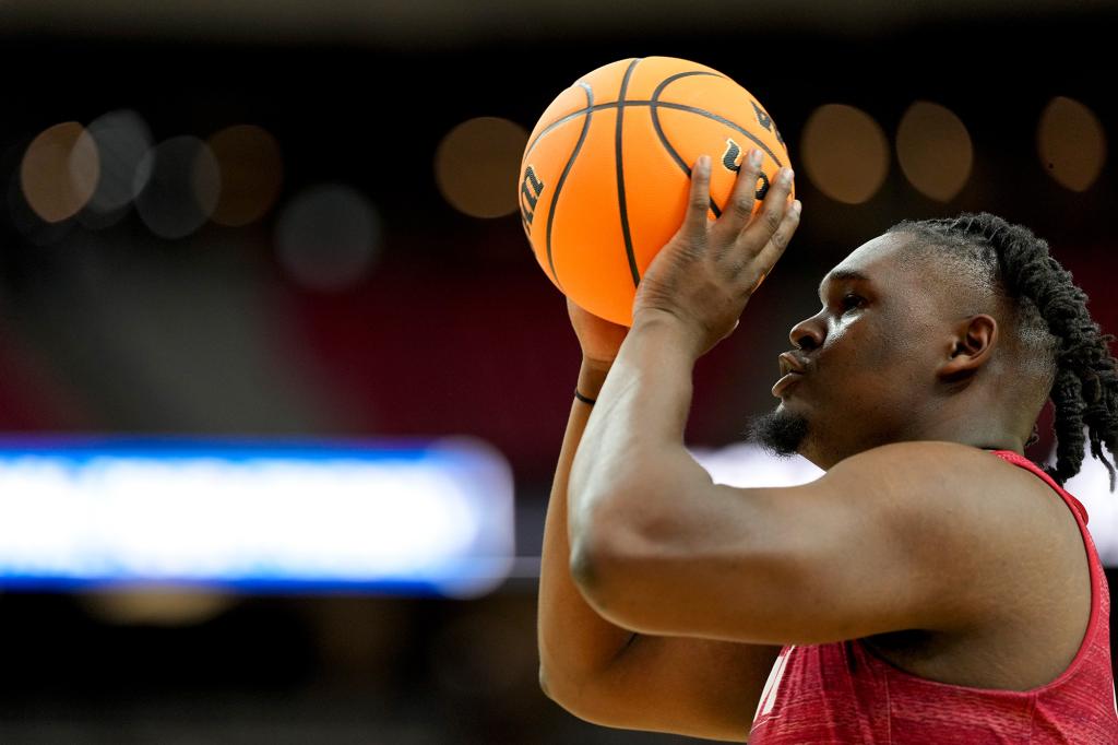 NC State's DJ Burns Jr. has averaged 16.5 points, 4.4 rebounds and 3.4 assists during the nine-game winning streak.