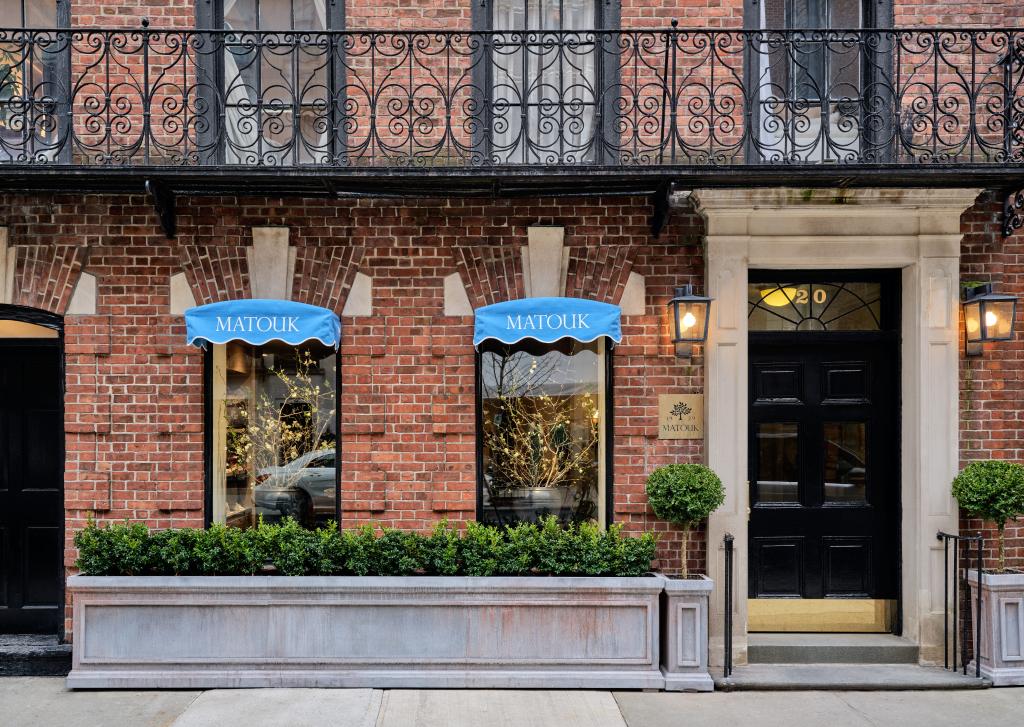 Image of the exterior of the new Matouk flagship on the Upper East Side.