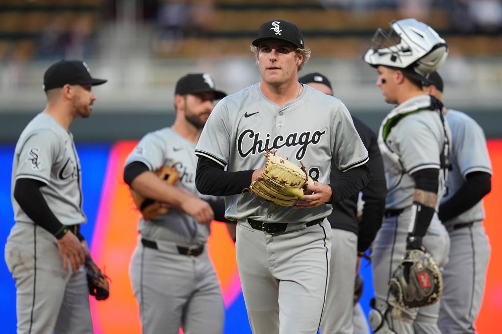 Jonathan Cannon and the White Sox have struggled to start the 2024 season.