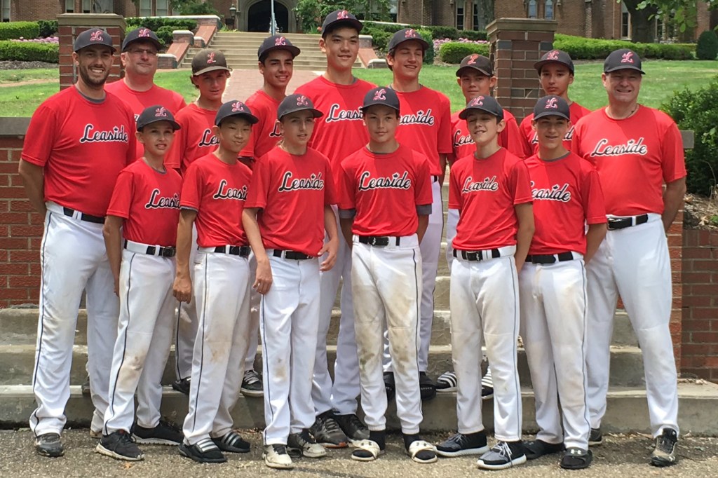 Zach Edey is pictured with his Leaside baseball team.