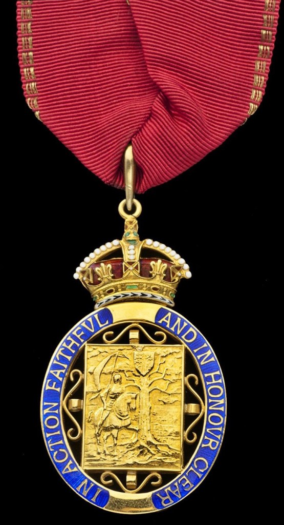 Gold and blue medal of the Companions of Honour with a crown and a red ribbon, presented to the Princess of Wales for her service to the Crown.