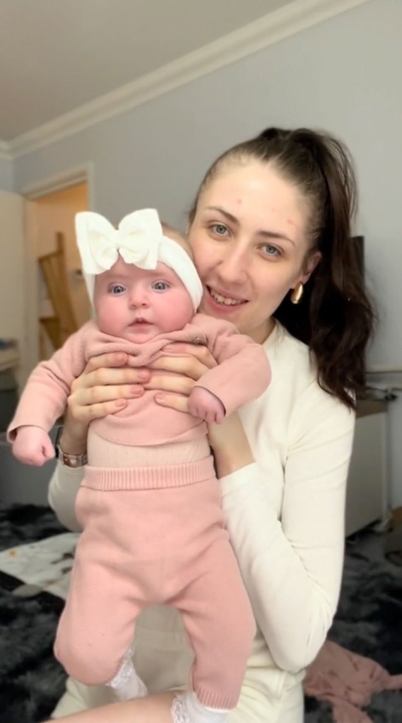 Maisie Beth, 22, gave birth to her daughter, Isabella last September.