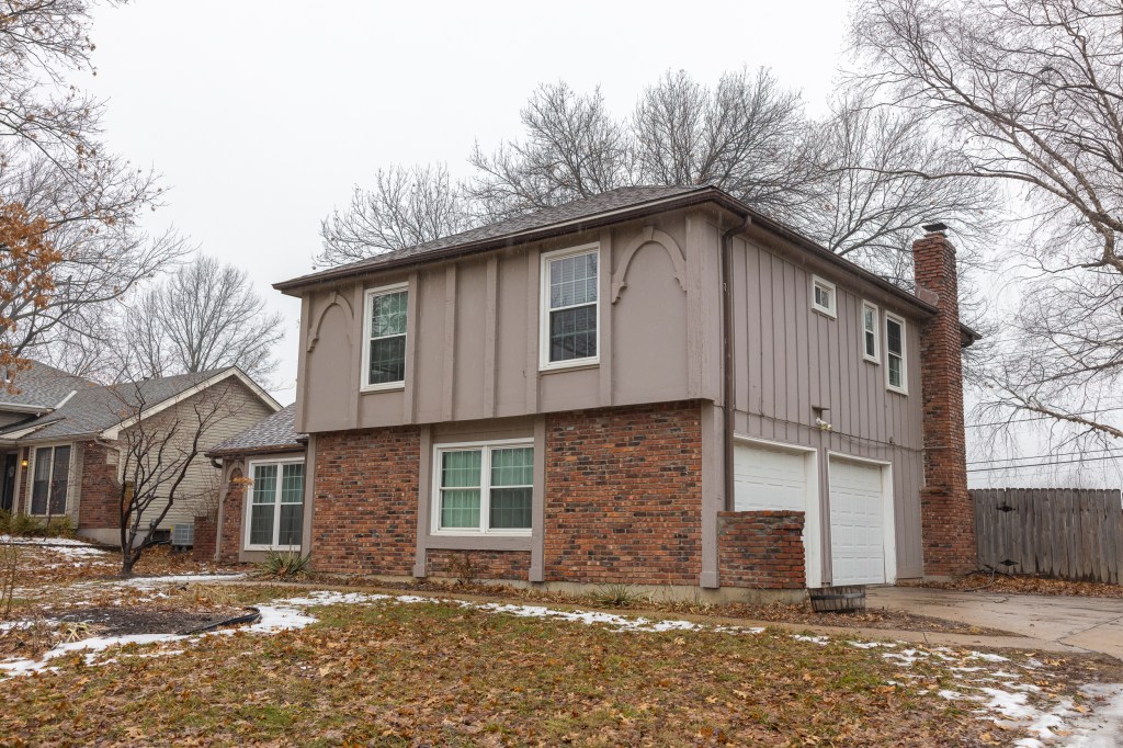 House and backyard of Jordan Willis in The Coves, Kansas City, MO, scene of tragic event