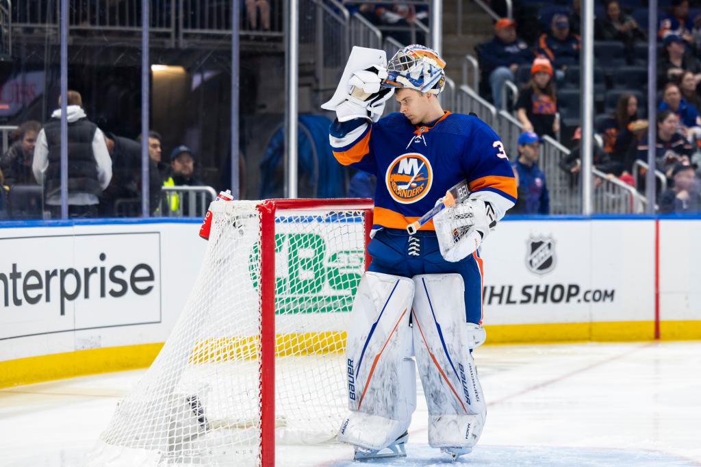 Islanders goaltender Ilya Sorokin (30) looks on during the second period against the Chicago Blackhawks