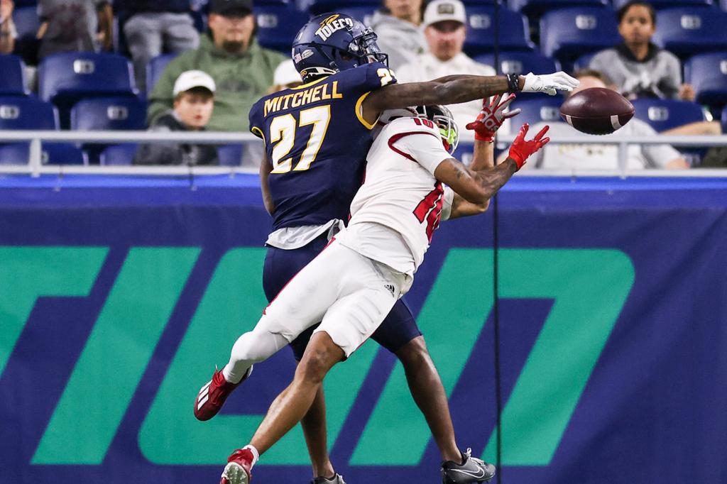 Quinyon Mitchell remained loyal to Toledo even after a breakout 2022 campaign that generated transfer interest.