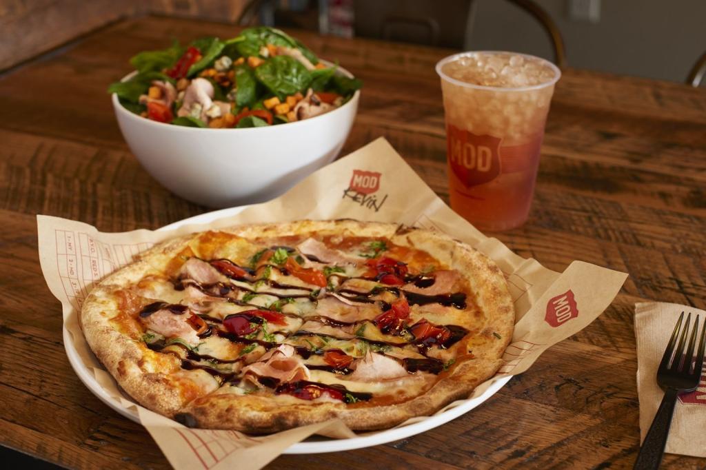 Mod Pizza, which has more than 500 locations in North America, offers customers a chance to make customizable pizzas using organic dough.