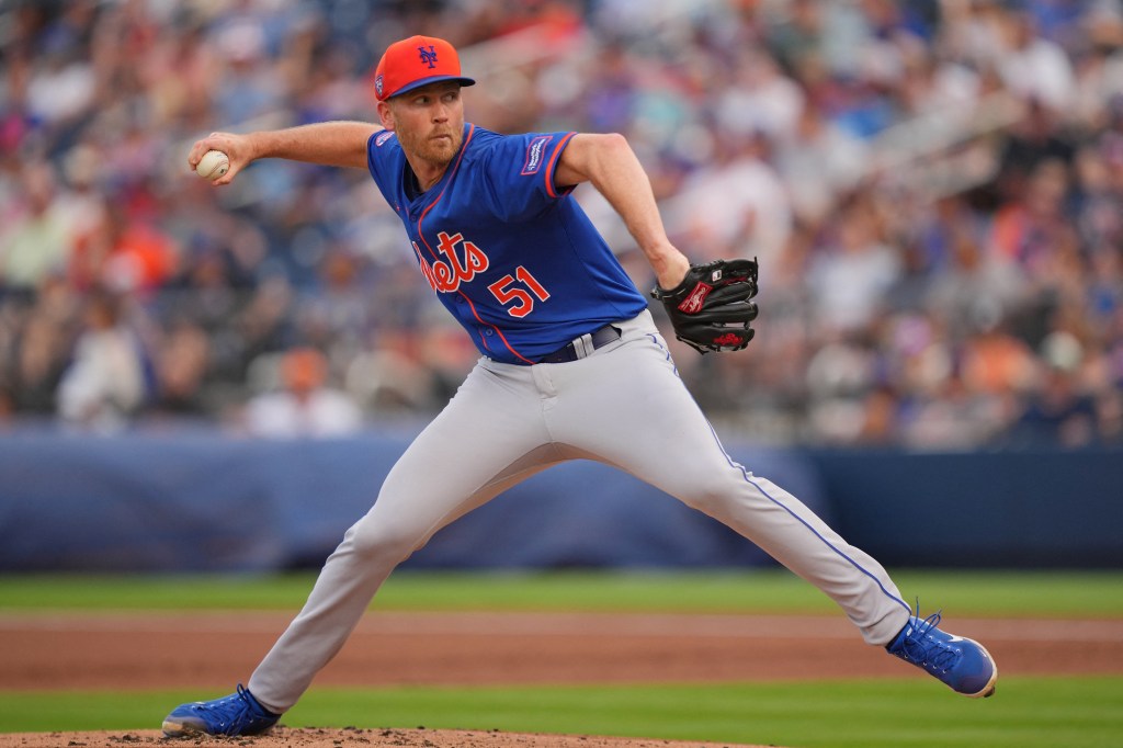 Mets starting pitcher Michael Tonkin (51) pitches in the first inning against the Houston Astros.