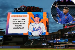 Carlos Mendoza won his first game as Mets manager on Thursday.
