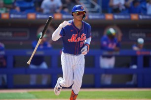 Mets call up Mark Vientos in surprise move