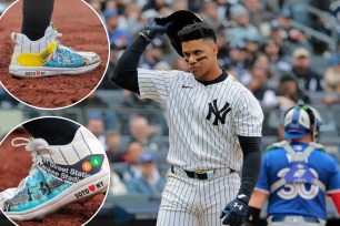 Juan Soto wore NYC-themed cleats during the Yankees' home opener Friday against the Blue Jays.