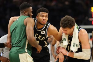 giannis injury