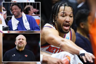 Jalen Brunson holds court in the Knicks huddle; OG Anunoby; Tom Thibodeau