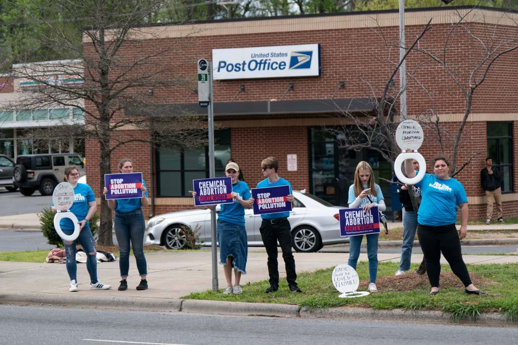 abortion protesters