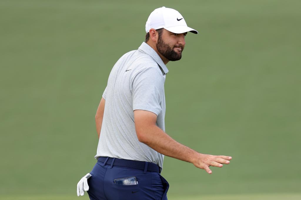 Scottie Scheffler played like the No. 1 golfer again Thursday in the first round of the Masters.