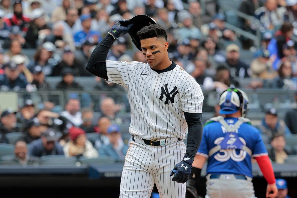 Juan Soto went 0-for-4 with two strikeouts during the Yankees' loss to the Blue Jays on Friday.