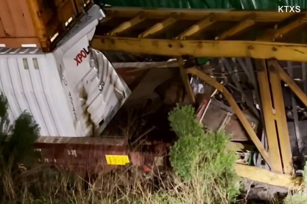 Derailed Union Pacific train in West Texas following severe storms