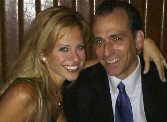 Tommy and Dina Manzo when they were together. 
