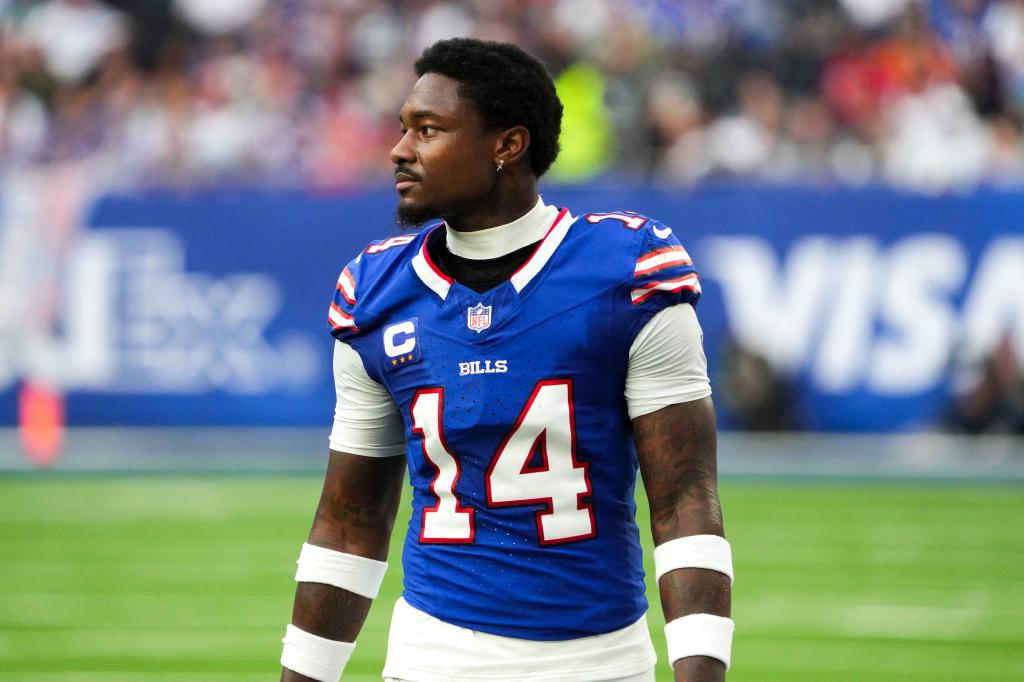 Stefon Diggs looks on during a Bills game in 2023.