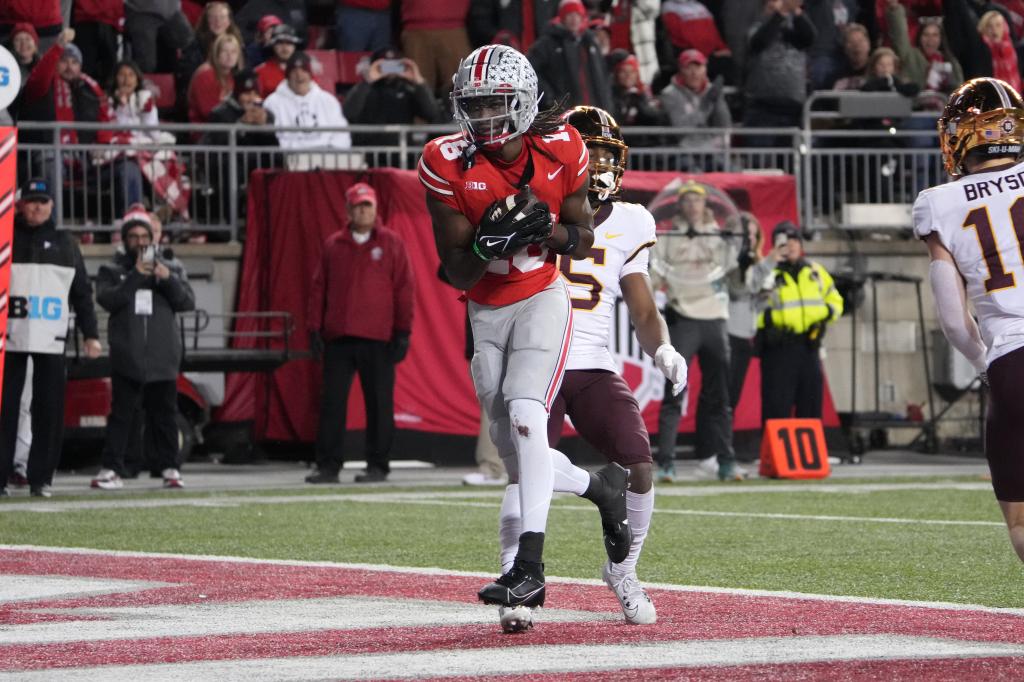 Marvin Harrison Jr. in action for the Ohio State Buckeyes.