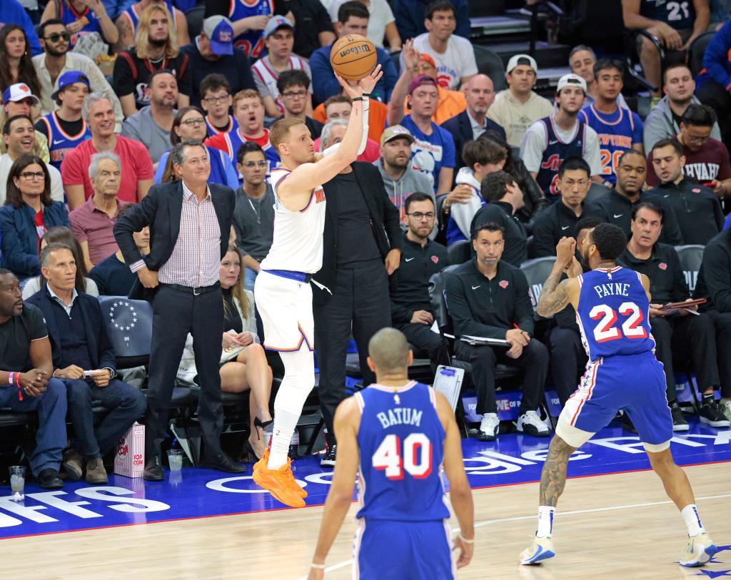 Donte DiVincenzo #0 of the New York Knicks hits a three point shot during the second quarter.