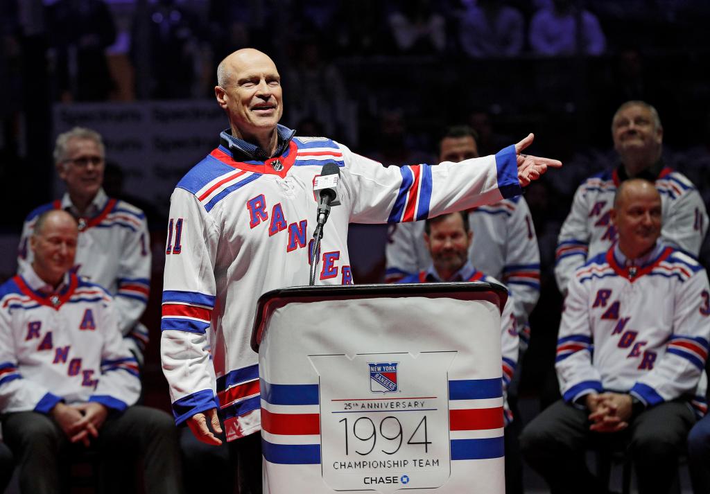 Mark Messier said the Rangers need to play better for them to turn things around in the Eastern Conference Final.
