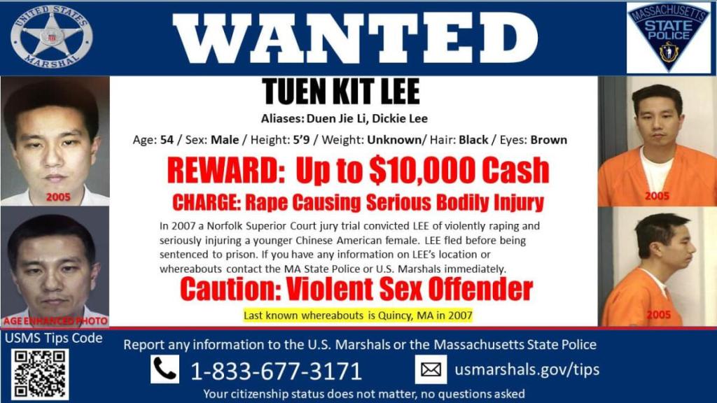 A 'wanted' posted shows four jail pics of Lee and offfers a reward of "up to $10,000 cash". It includes a caution that he is a "violent sex offender".