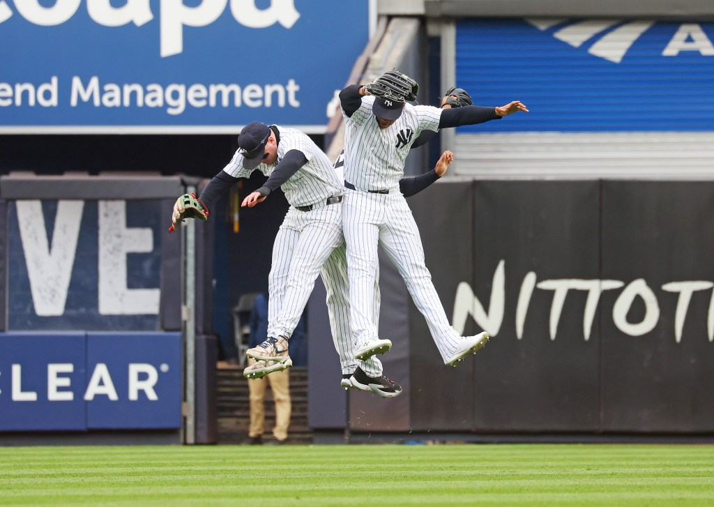 Juan Soto (R.) celebrates after the Yankees' win over the Tigers on May 4, 2024. 