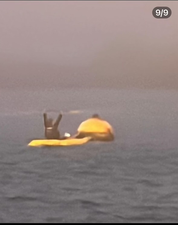 Grubser touches the buoy