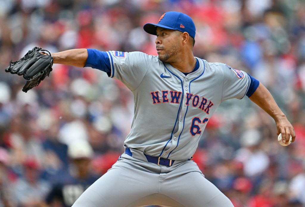 Carlos Quintana delivers a pitch during the Mets' 6-3 loss to the Guardians.