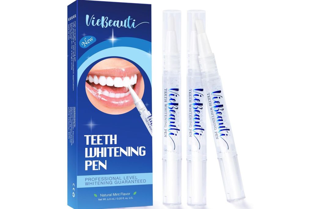 Three whitening pens and their box.