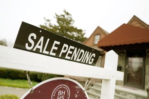 Pending sale sign