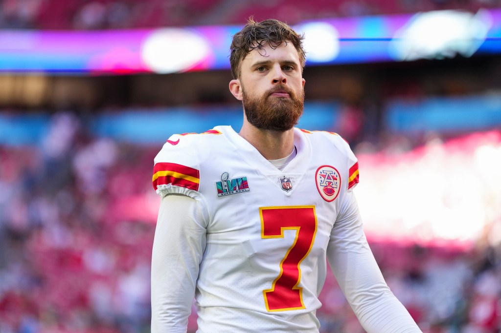 Harrison Butker #7 of the Kansas City Chiefs warms up before the game against the Philadelphia Eagles prior to Super Bowl LVII at State Farm Stadium on February 12, 2023 in Glendale, Arizona.
