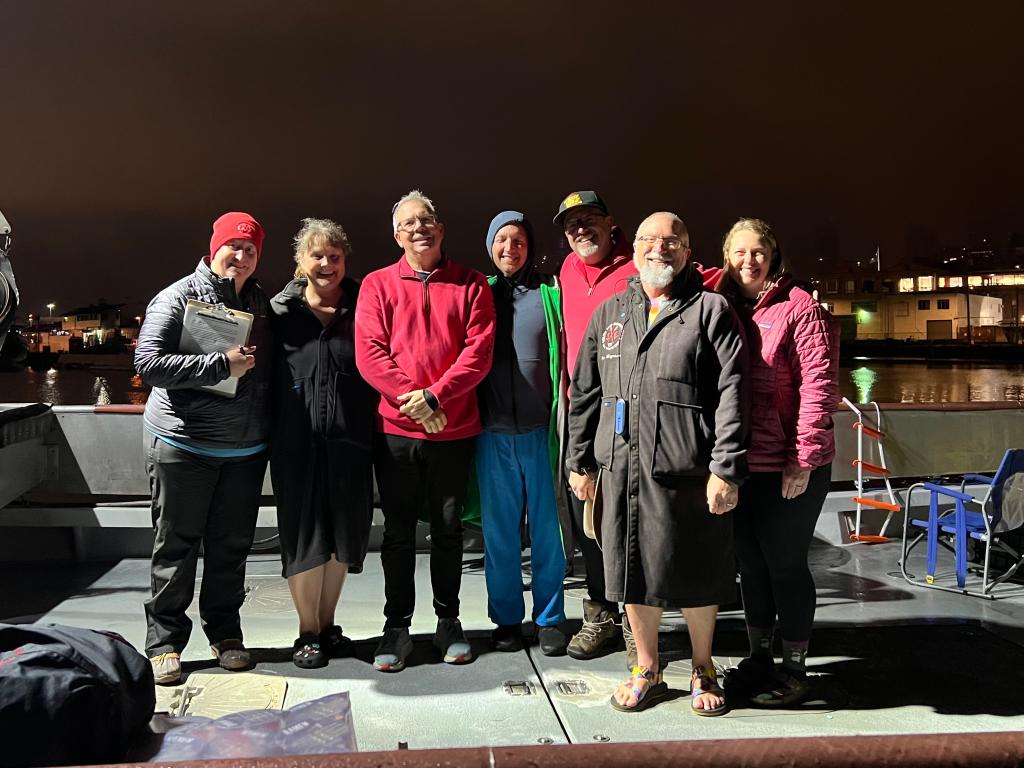 Crew and swimmer: (L-R) Abby Fairman, Amy Gubser (swimmer), John Sims, John Chapman, Kirk McKinney, Ken Mignosa and Sarah Roberts. Photo by David Roberts.
